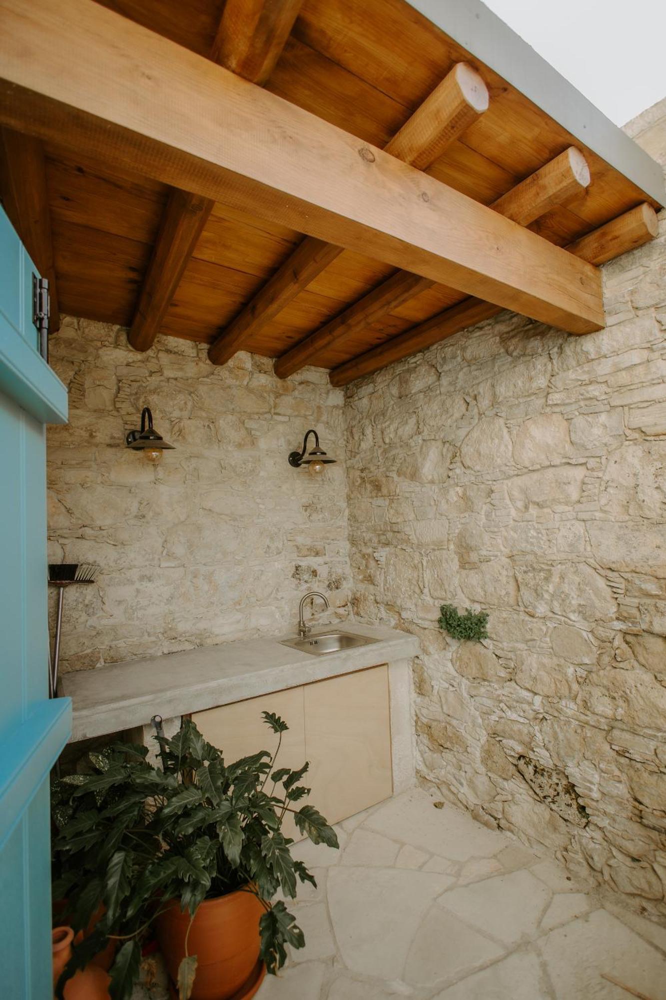 Smaragda'S Guest Rooms Limasol Dış mekan fotoğraf